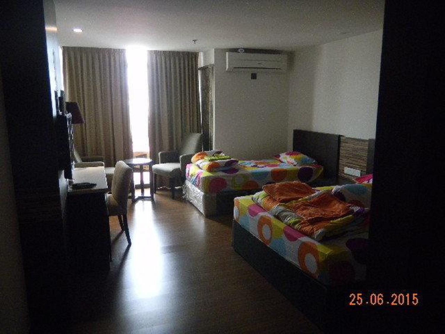 Best Studio Guest House Кота-Бару Экстерьер фото